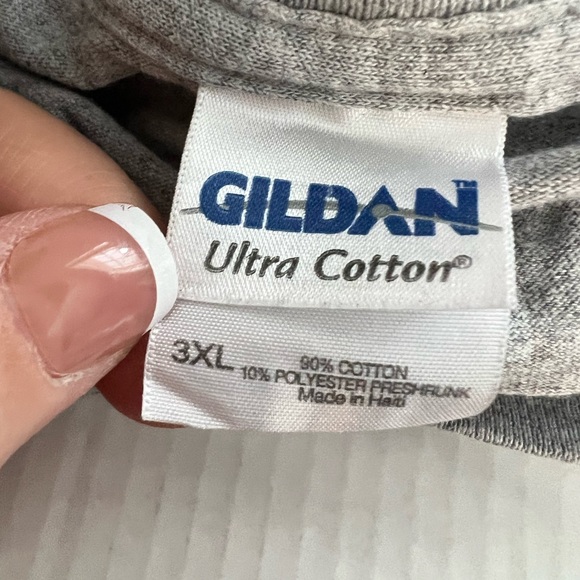 Gildan Gray Daytona 500 2010 Men's T-Shirt - Picture 5 of 5